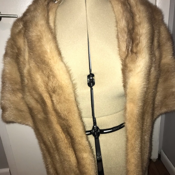 Dragmar furrier stole - Picture 4 of 5